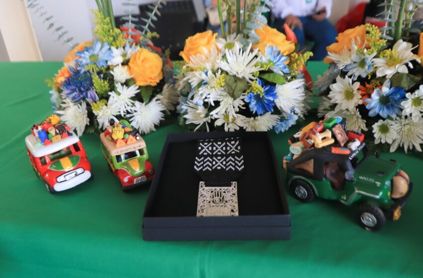  Alcaldía de Pitalito destaca importante reconocimiento nacional que recibieron artesanos laboyanos