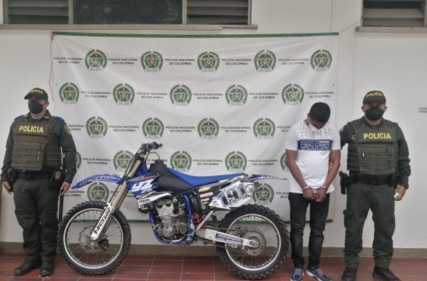 En planes de solicitud de antecedentes se recuperaron 2 motocicletas en San Agustín y el Pital